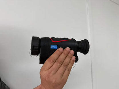 WOLFDASH B4 Hand-Wärmebildmonokular mit Laser-Entfernungsmesser 640x512 (50Hz)