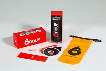 OneUP (Classic+) neue Version! Selbstaufblasender Hufeisen Rettungsring